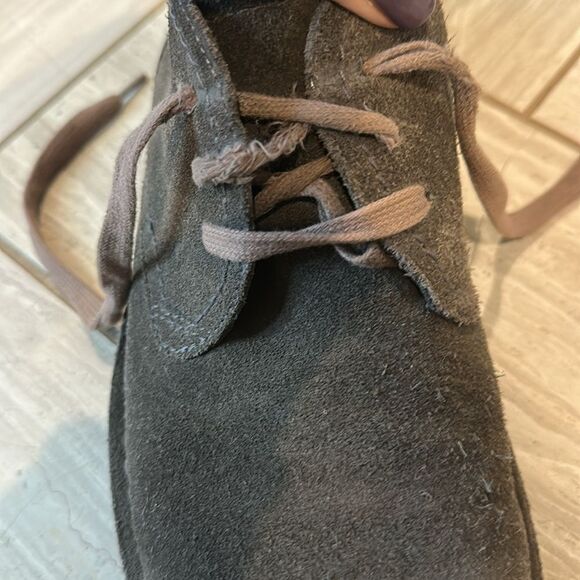 JOHN VARVATOS Gray Suede Chukka Boots Lace Up Low Top Mens Size 8.5 - Picture 8 of 8